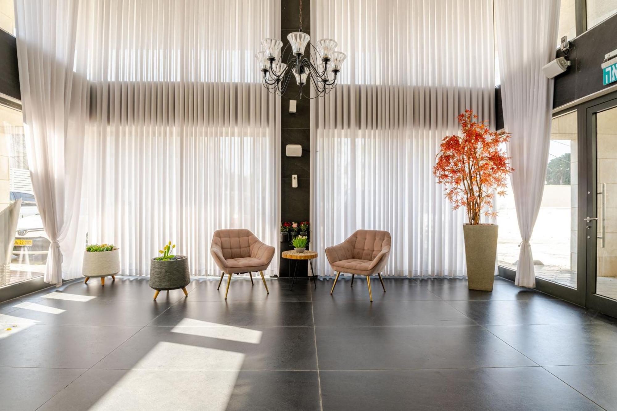 Balfour Sea View City Center Nahariya Exterior foto