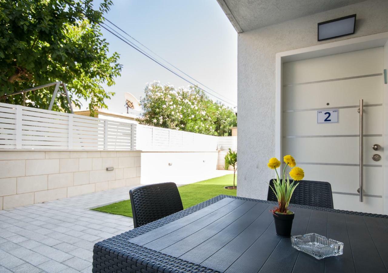 Balfour Sea View City Center Nahariya Exterior foto