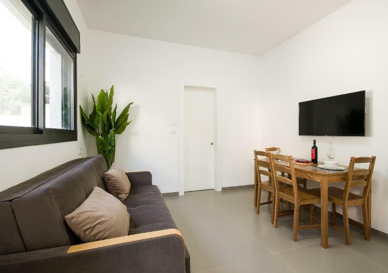 Balfour Sea View City Center Nahariya Exterior foto